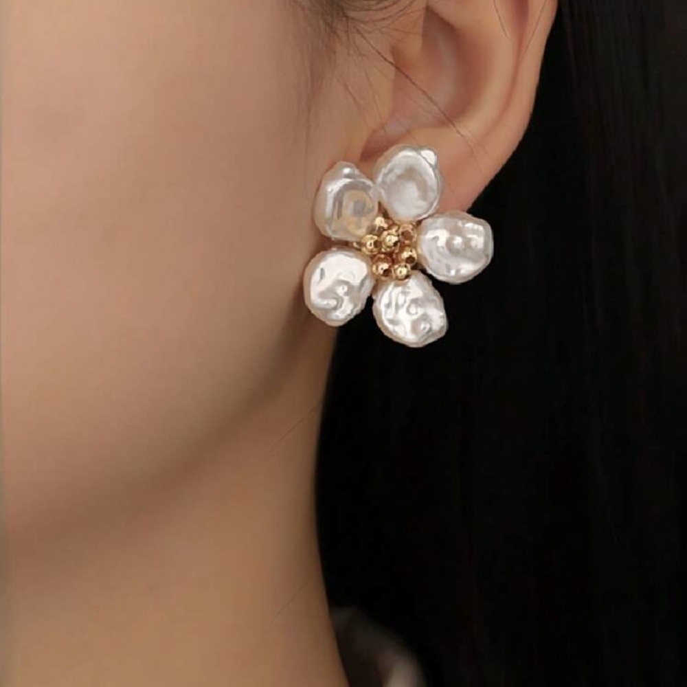 Gold and White pearl Flower Earrings with Crystal Accents - Picture 4 of 7